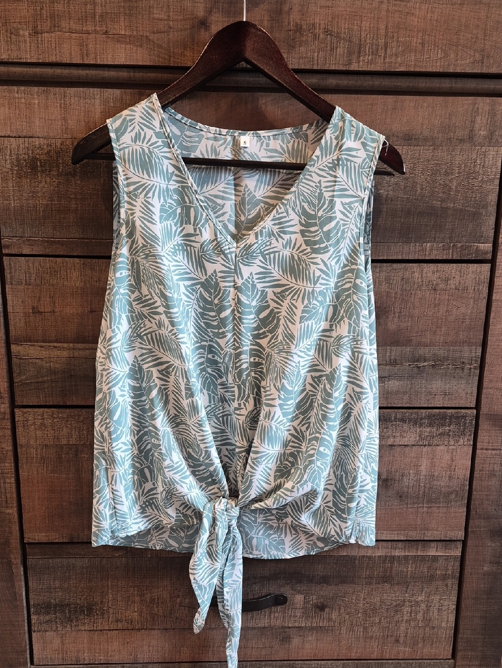 Sleeveless Tie-Front Palm Print Top - Light Teal